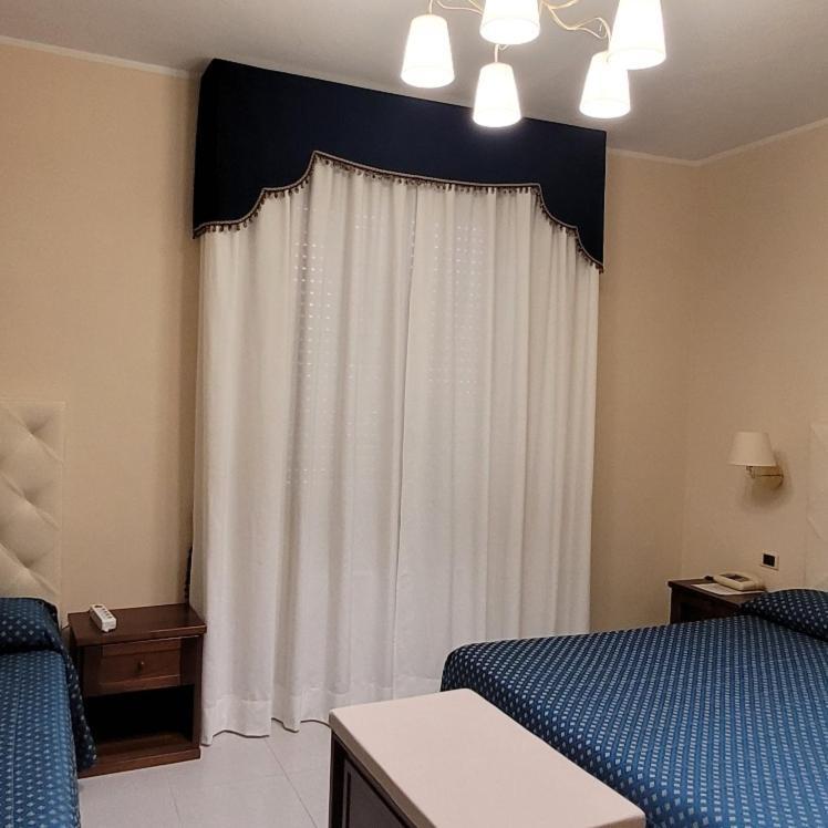 Hotel Eden Sul Lago Bolsena Bagian luar foto